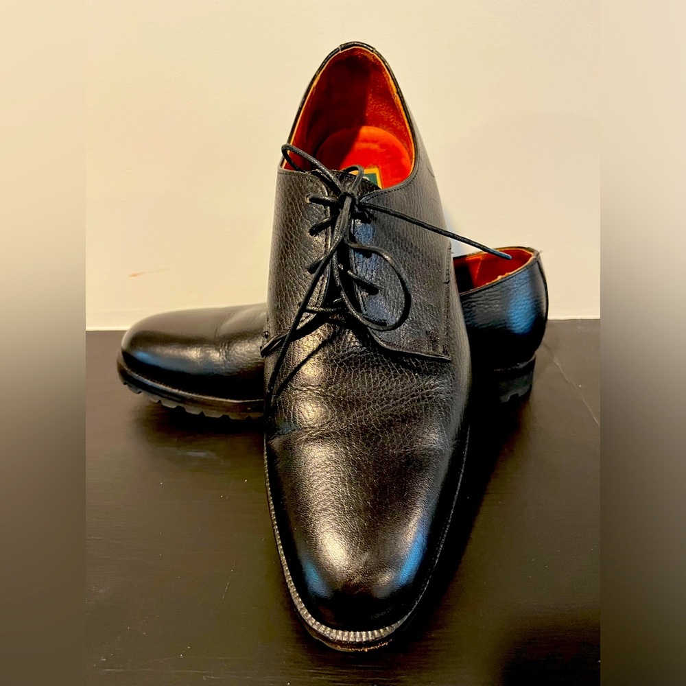 Cole Haan Black Pebble Grain Oxfords. Size 13. Vibram Soles. Excellent Cond.